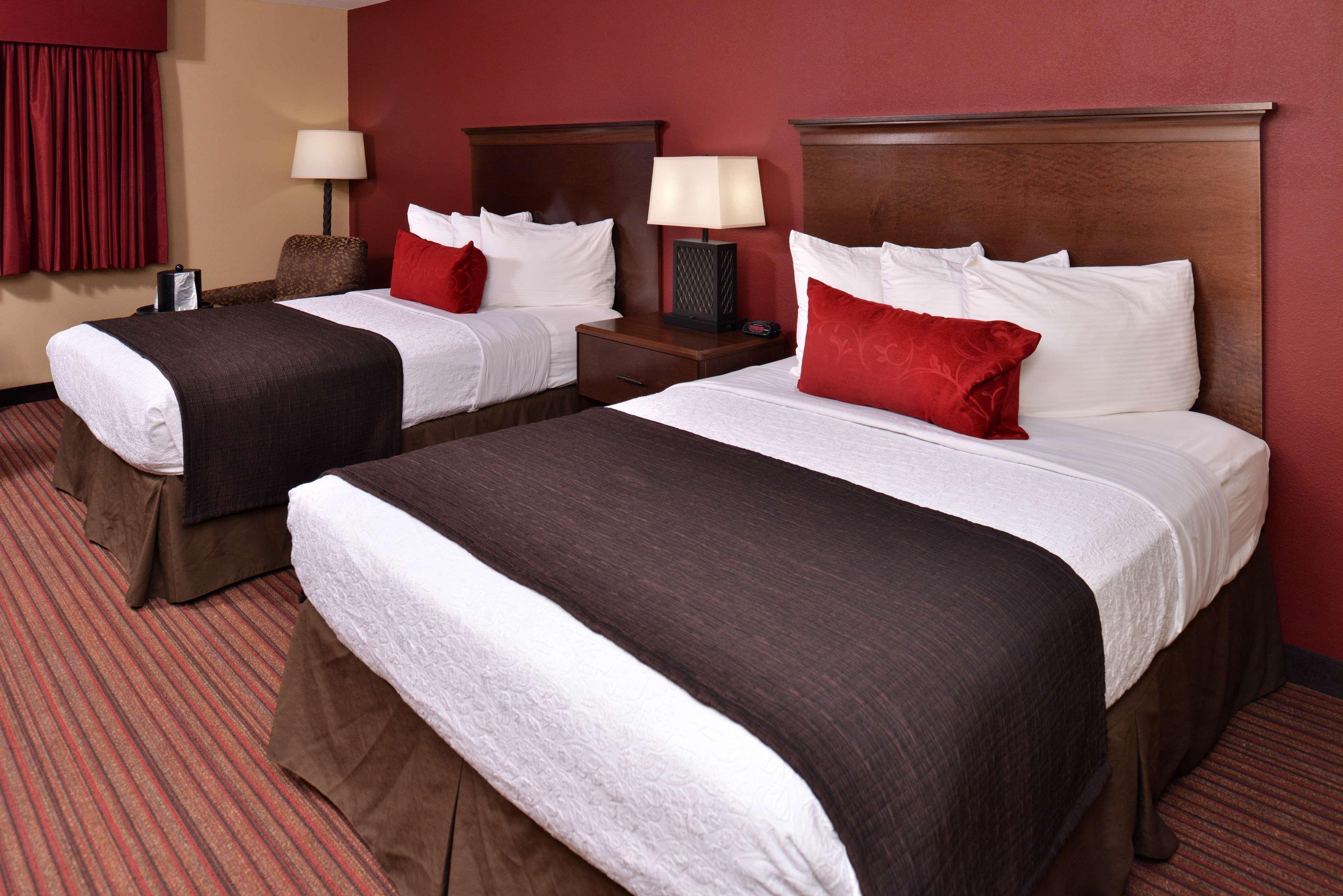 Best Western Woodland Inn Zewnętrze zdjęcie
