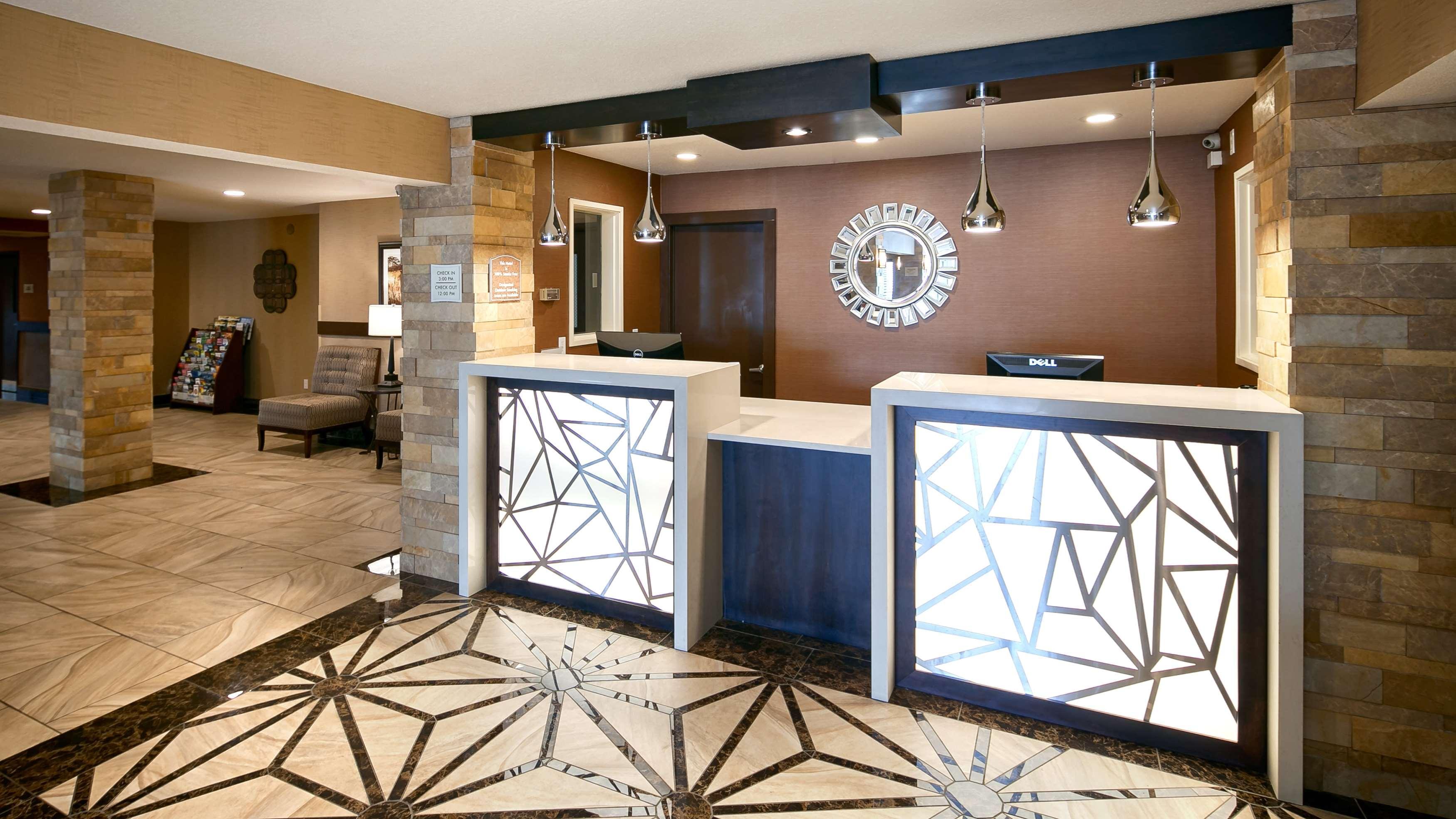 Best Western Woodland Inn Zewnętrze zdjęcie