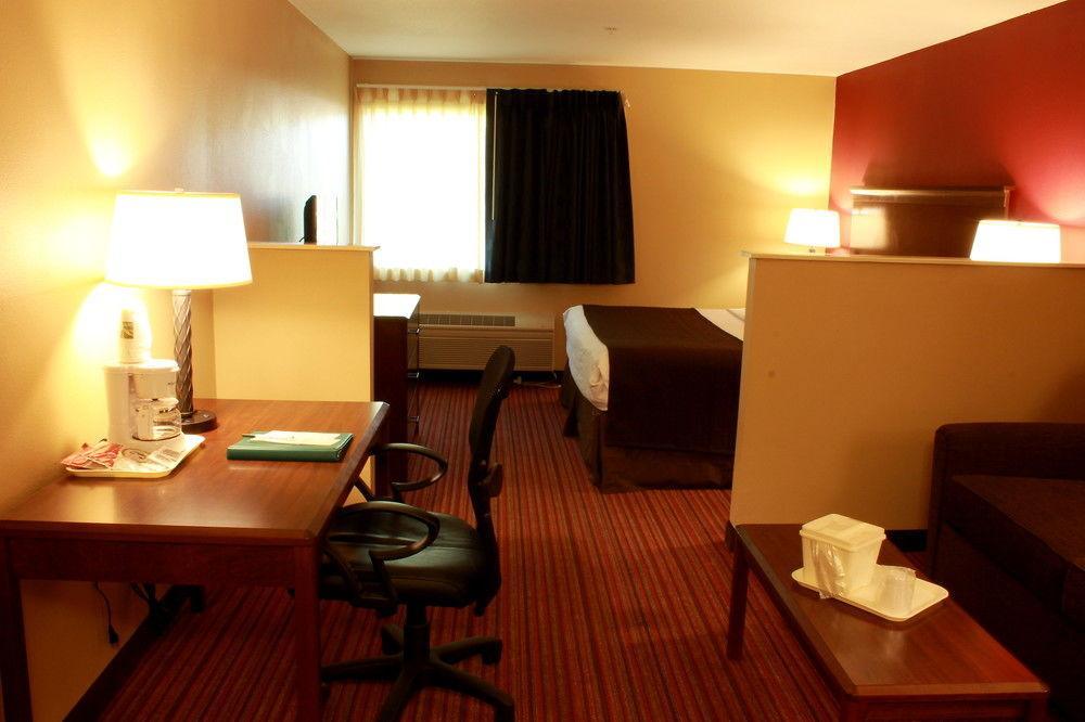 Best Western Woodland Inn Zewnętrze zdjęcie
